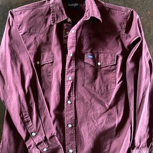 Vintage Wrangler Button Down Size L